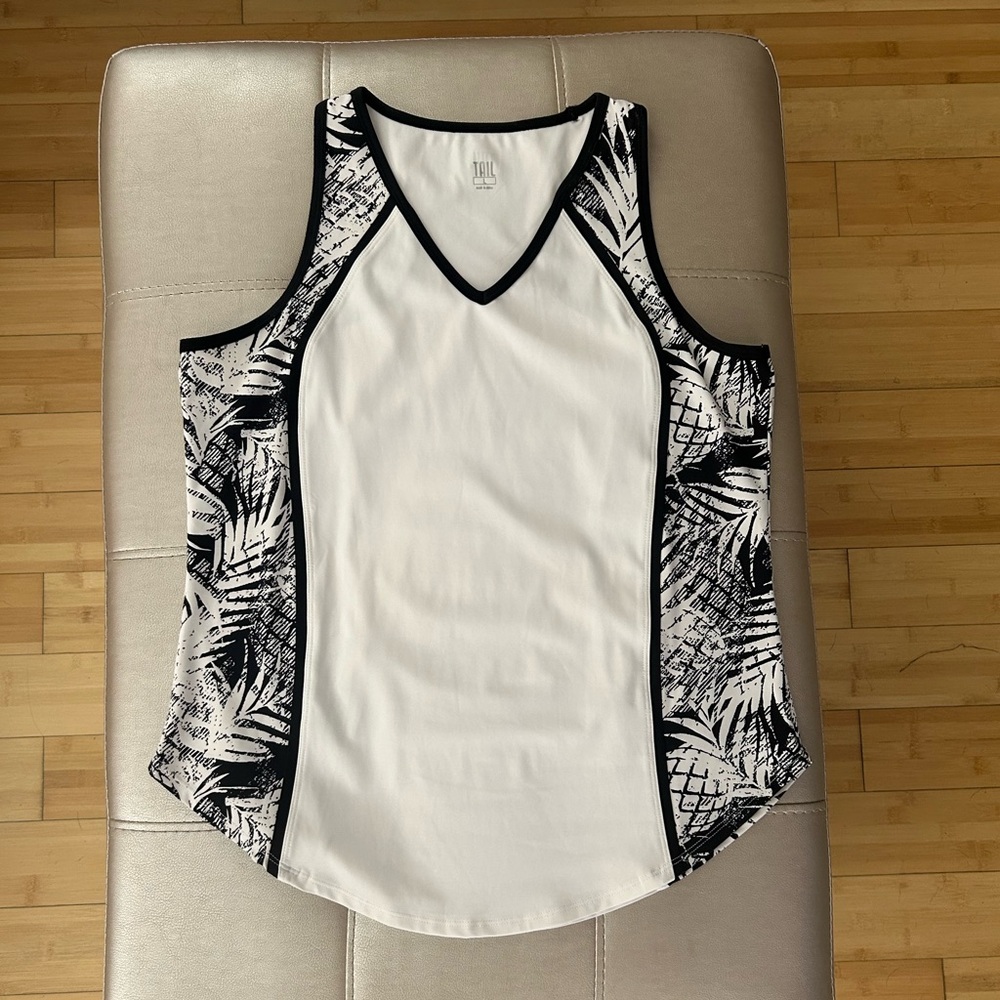 Tail Sz L Black and White Athletic Tank Top